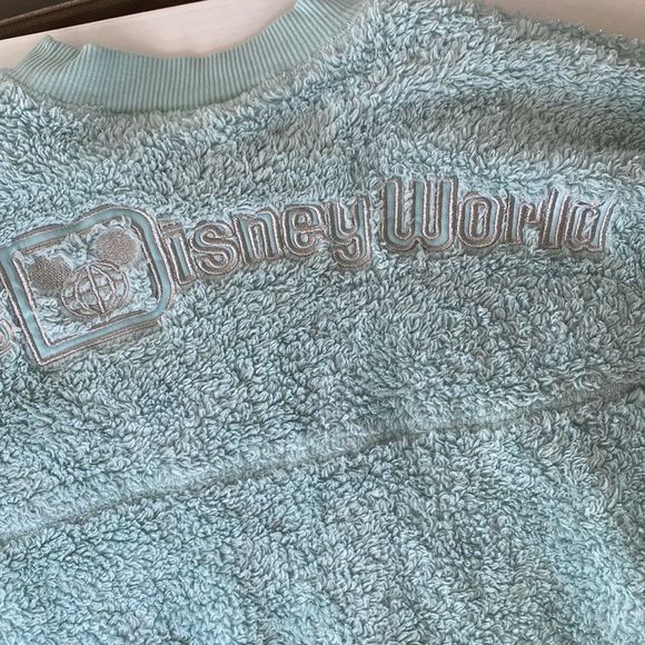 Disney Parks WDW Aqua Teal Turquoise Fluffy Sherpa Spirit Jersey Kids Sz Large - Picture 6 of 14
